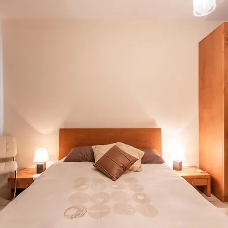 St Julians Central Apartment *